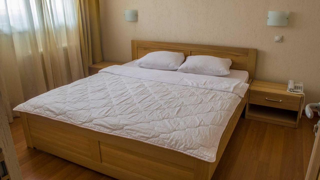 Motel Predejane Buitenkant foto