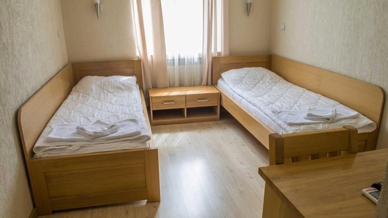 Motel Predejane Buitenkant foto